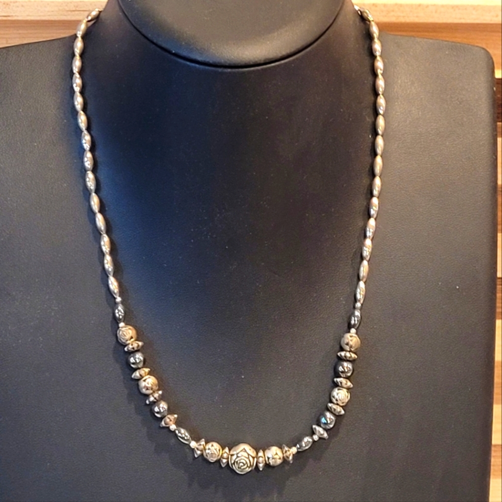 Vintage Necklace - Rose Style Beads